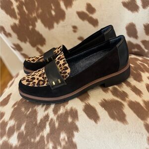 Dr. Scholls Leopard Print Black Loafers